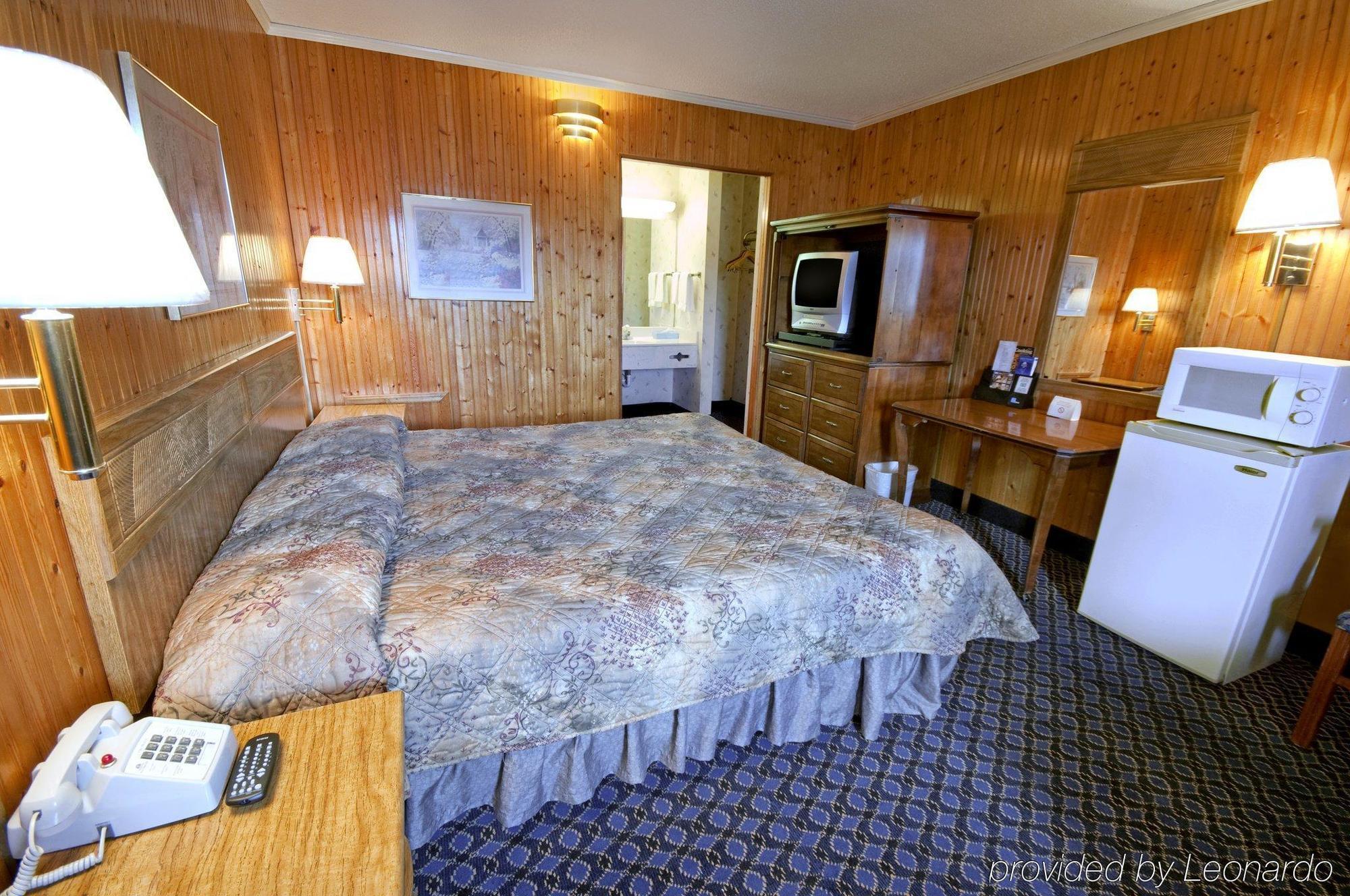 Americas Best Value Inn - Roxboro Pokoj fotografie